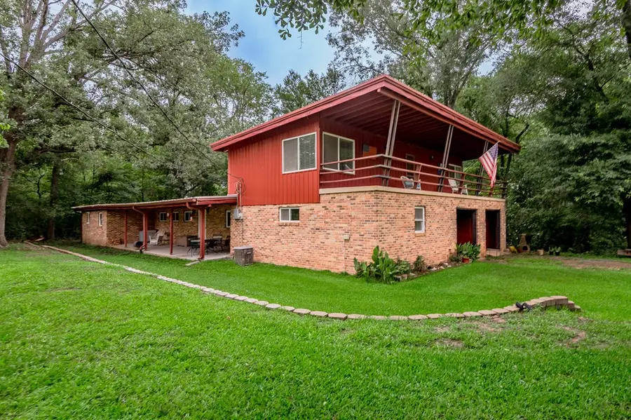 1121 N Fm 95, Garrison, TX 75946 - #2