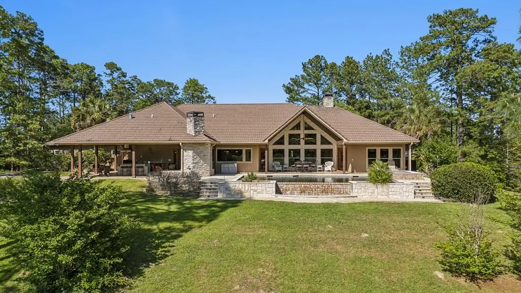225 Mcgregor Drive, Brookeland, TX 75931 - #1