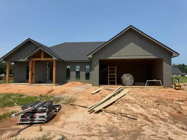 165 Salem Ridge Dr, Huntington, TX 75949