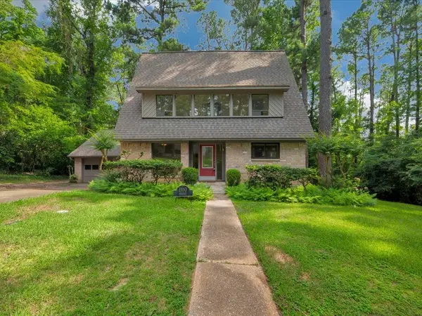 1100 Chestnut, Nacogdoches, TX 75965