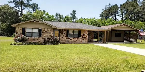 211 Easy Ave, Kirbyville, TX 75956