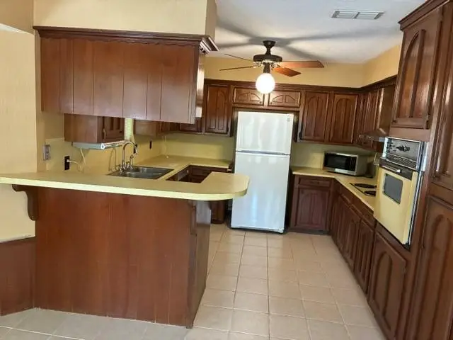 2417 Pinecrest Drive, Nacogdoches, TX 75965 - #3