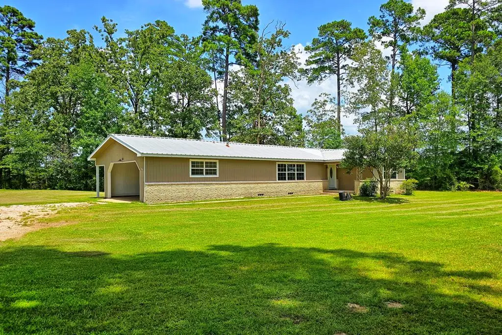 610 Starr Street, Hemphill, TX 75948 - #1