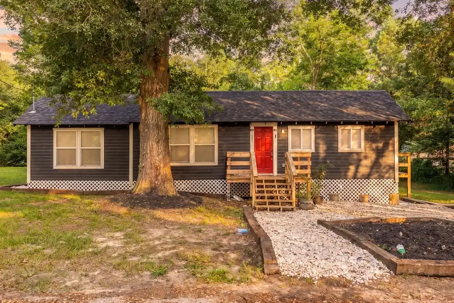 1007 S Pecan Street, Woodville, TX 75979 - #3