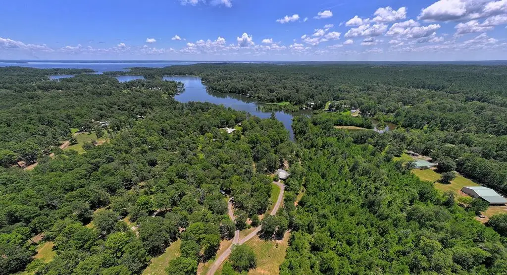880 Pleasure Bend Road, Hemphill, TX 75948 - #1