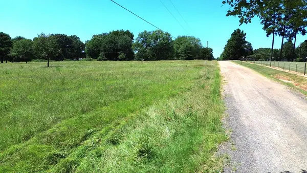 354 Cr 3025, Crockett, TX 75835