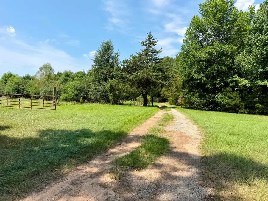 2076 County Road 4789, Timpson, TX 75975 - #2