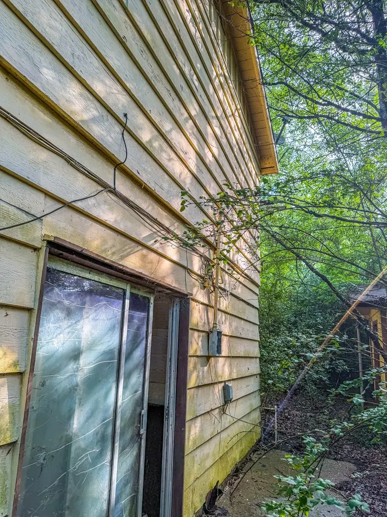 272 Head St., Hemphill, TX 75948 - #2