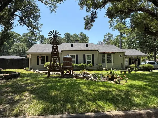 1209 Morningside Drive, Lufkin, TX 75904