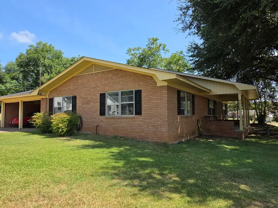 710 Spruce Ave., Cushing, TX 75760 - #3