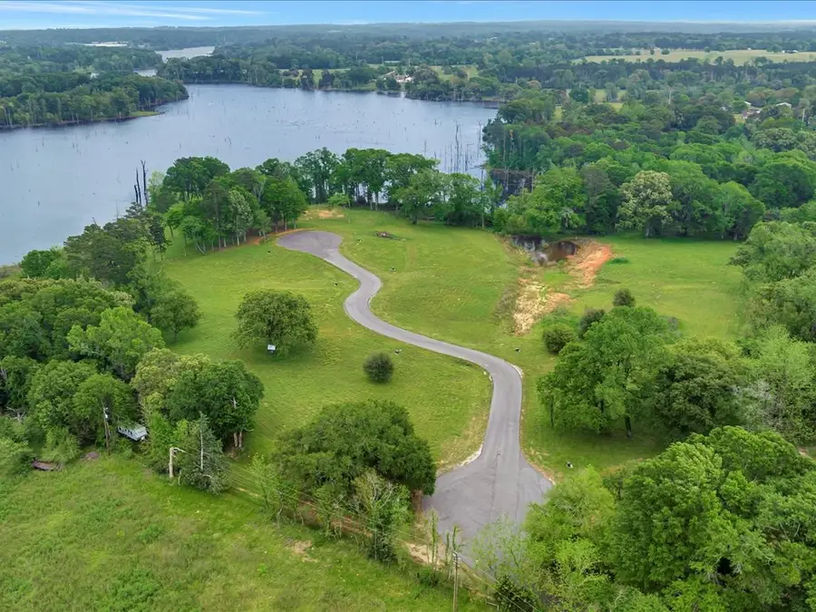 180 Doves Point, Garrison, TX 75946 - #2