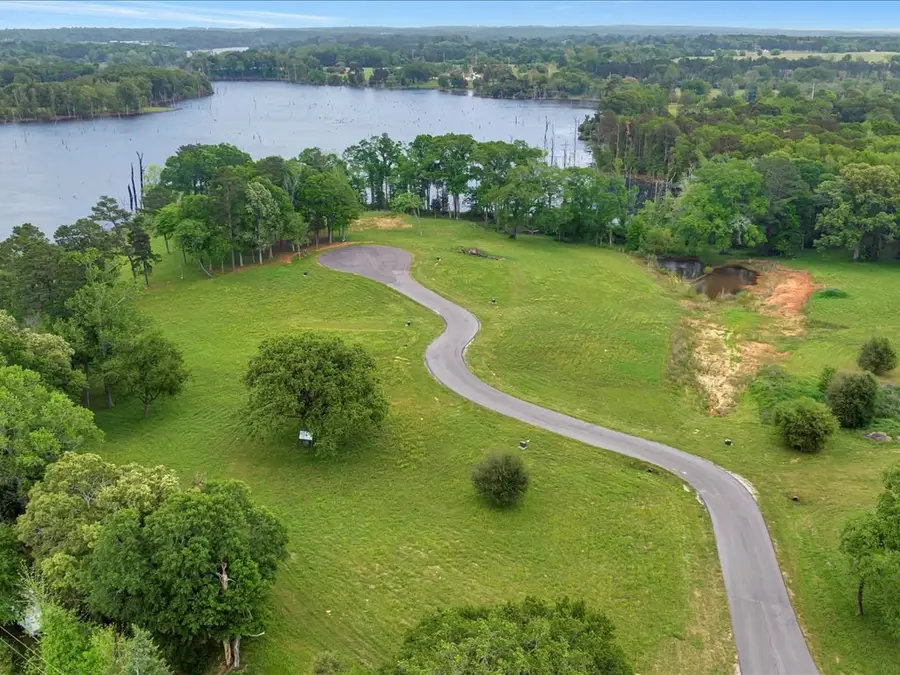 220 Doves Point, Garrison, TX 75946 - #2