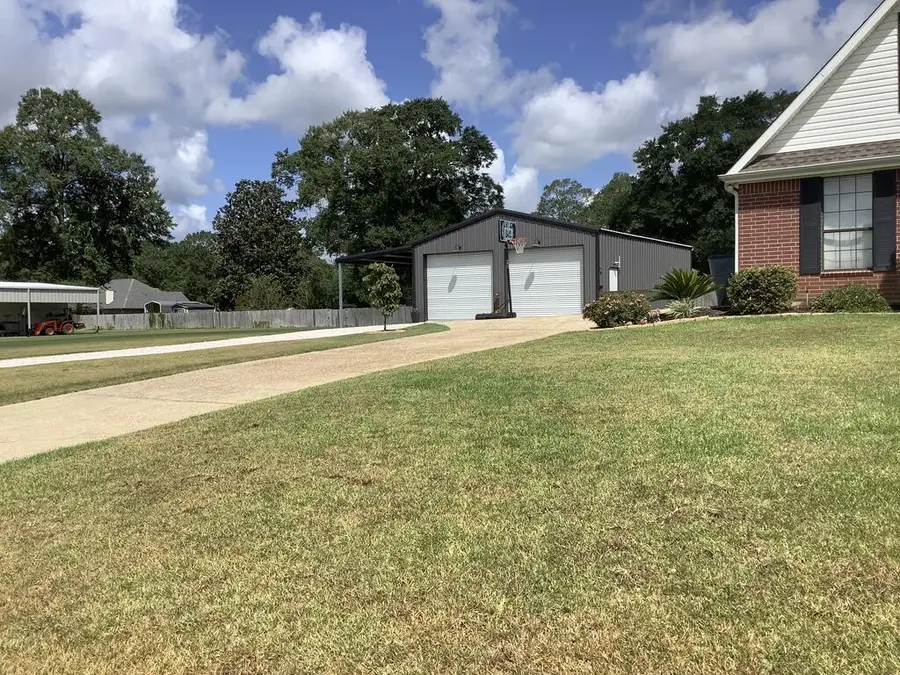 652 Lake, Jasper, TX 75951 - #2