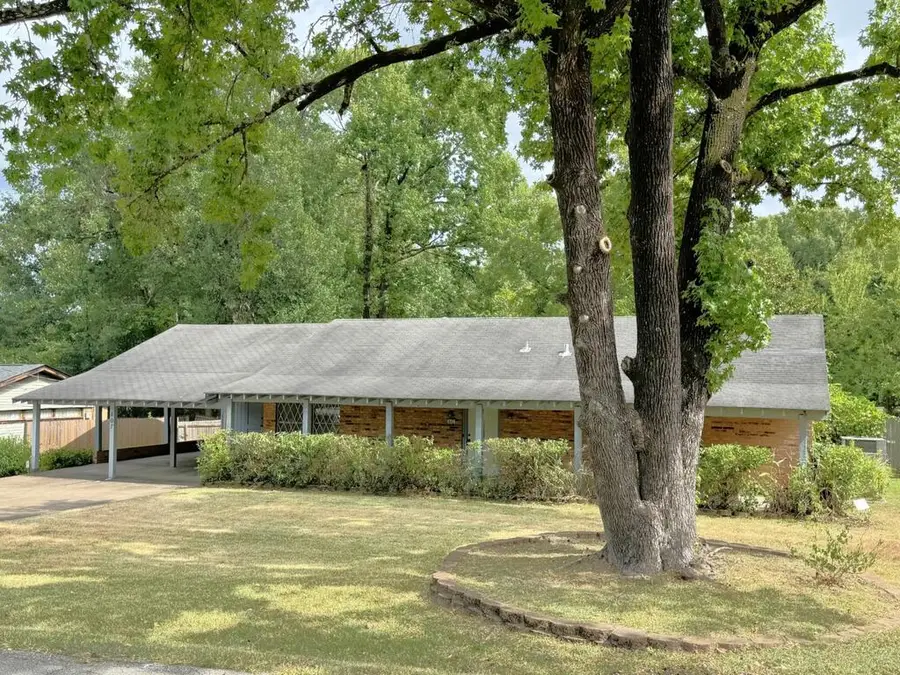 407 Lynn Avenue, Lufkin, TX 75904 - #2