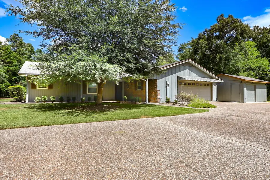 809 South Meadows, Diboll, TX 75941 - #2