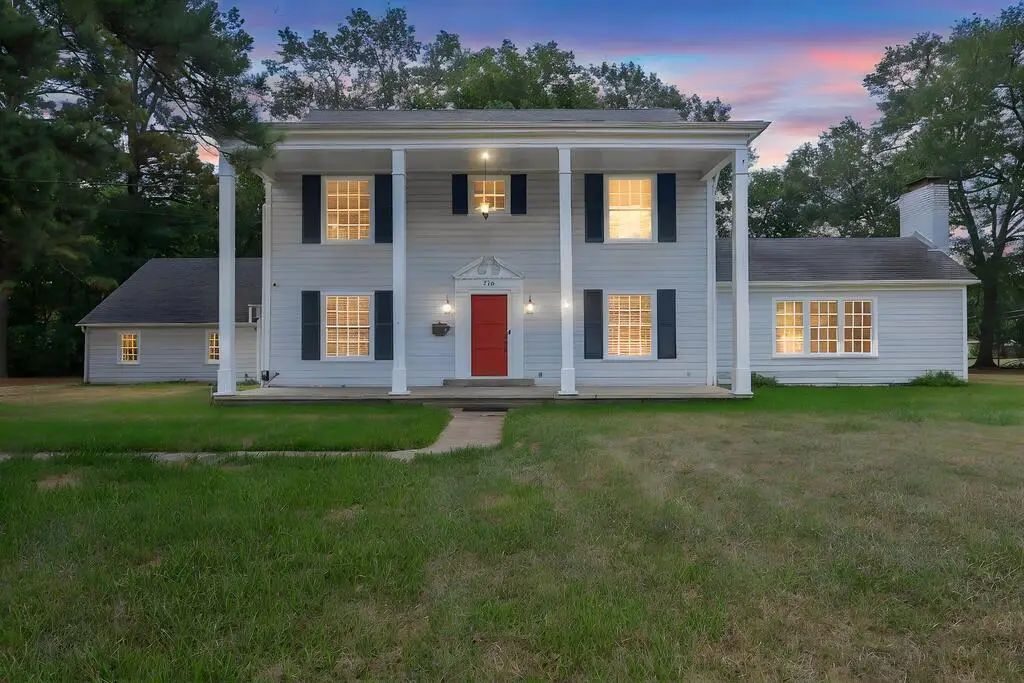 715 Pine Tree Lane, Lufkin, TX 75904 - #1
