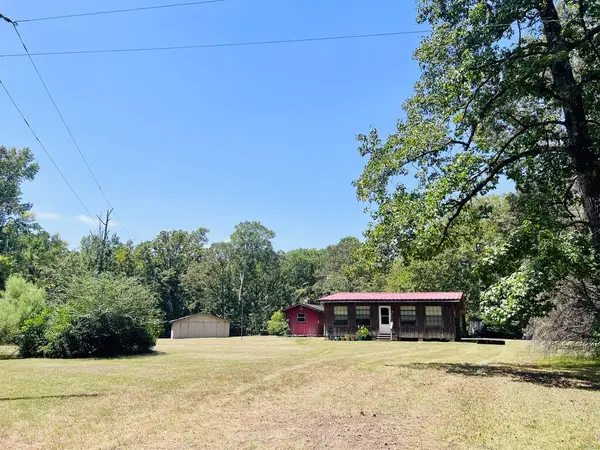 110 Possum Lane, Hemphill, TX 75948