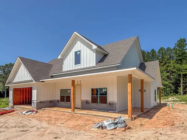 200 Dena Kay Drive, Lufkin, TX 74904