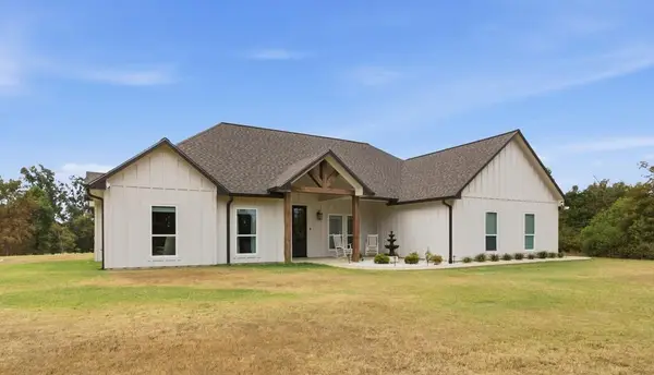 2175 Cr 816, Nacogdoches, TX 75694