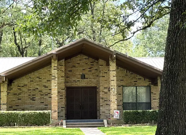 5356 St Hwy 7 E, Center, TX 75935