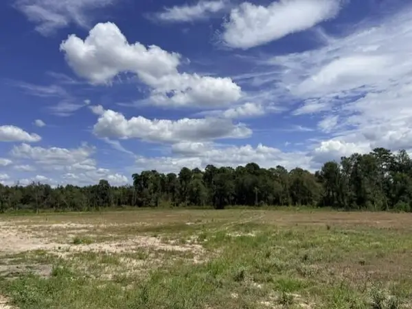 3239 East Denman Avenue, Lufkin, TX 75901