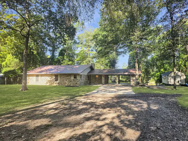 252 County Road 076, Jasper, TX 75951