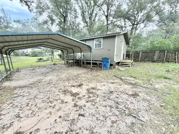 2806 Western Hills Drive, Silsbee, TX 77656
