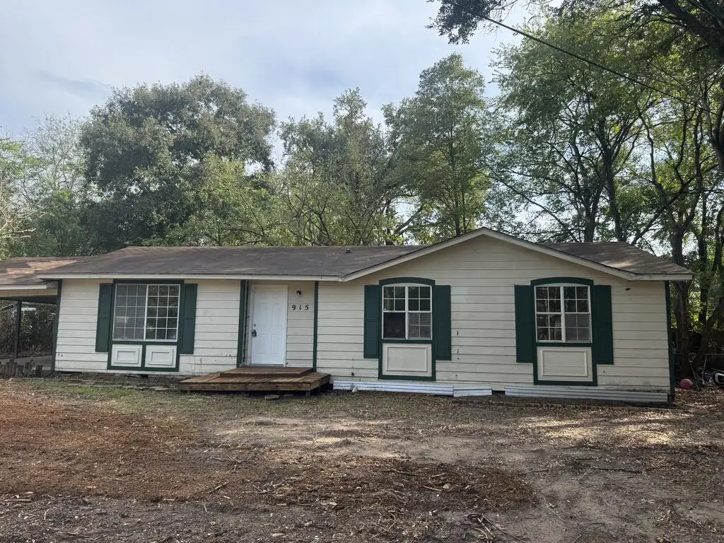 915 Hylane, Lufkin, TX 75904 - #1