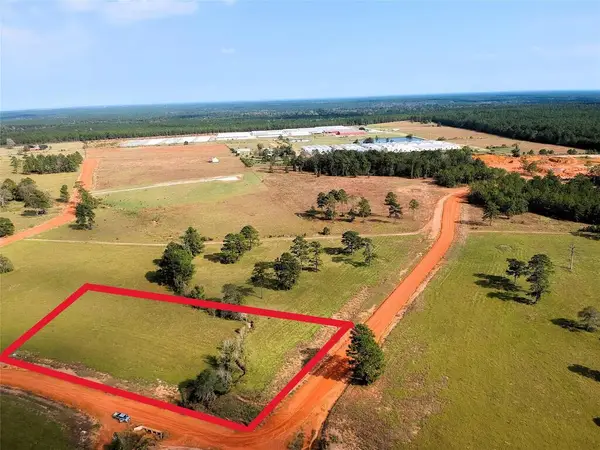 Lot 87 Lakeland Ranch, Hillister, TX 77624