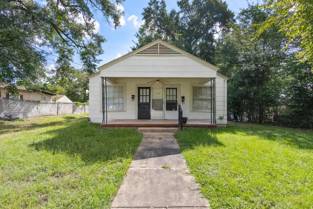 1101 Hackberry Street, Nacogdoches, TX 75961 - #1