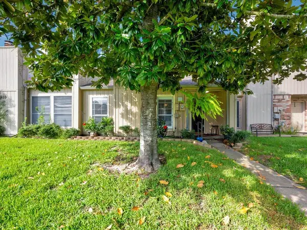 916 Townwood Drive, Lufkin, TX 75904