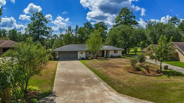 645 Masters Blvd, Brookeland, TX 75931