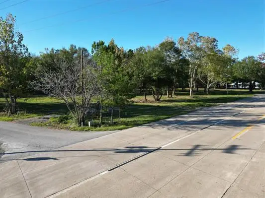 140 County Road 838, Buna, TX 77612 - #1