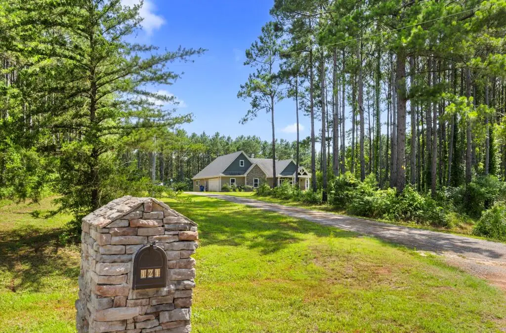 121 Buck Alley, Douglass, TX 75943 - #1