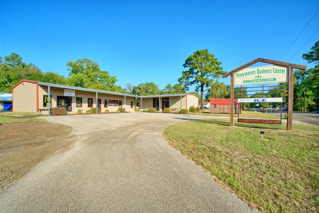 1040 Mann Street, Hemphill, TX 75948 - #1