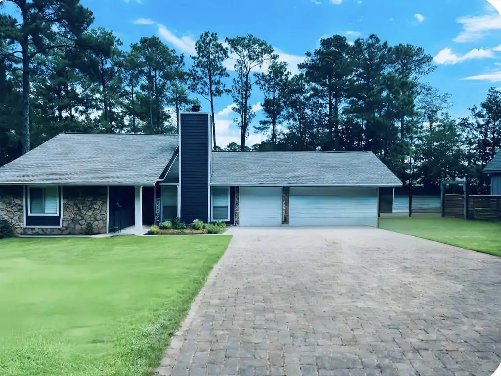 1239 Lakeshore Drive, Brookeland, TX 75931 - #1