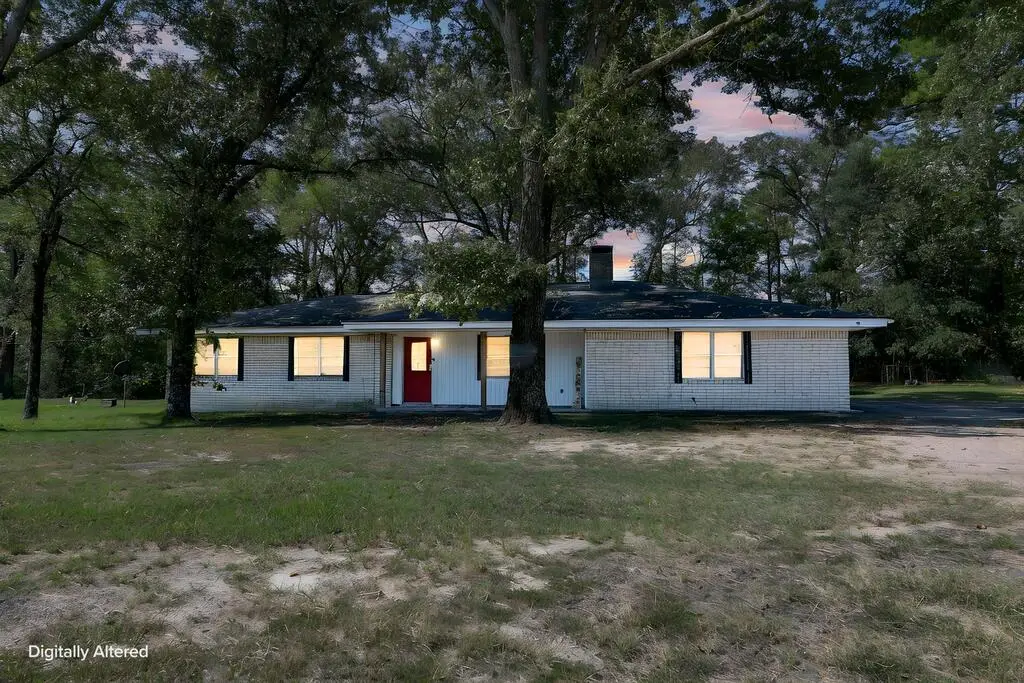11774 Us Hwy 69 S, Huntington, TX 75949 - #1