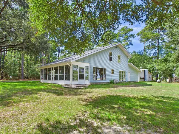 678 Black Forest Drive, Zavalla, TX 75980
