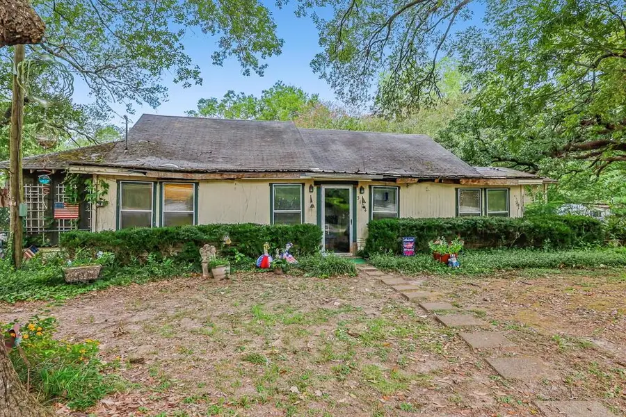 3104 S Chestnut Street, Lufkin, TX 75901 - #2