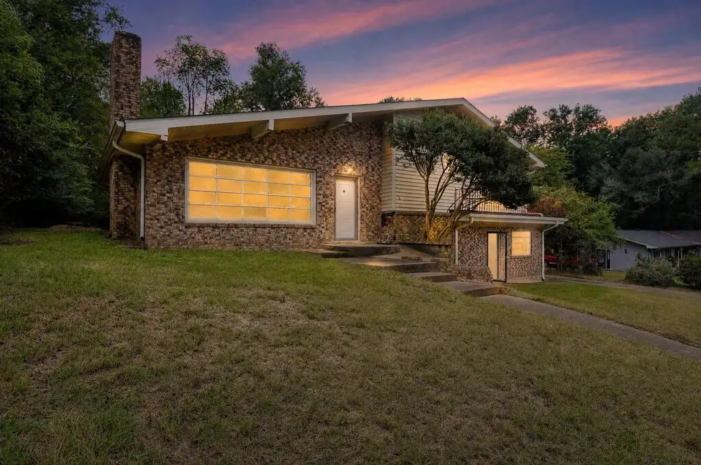 335 Lakewood Drive, Nacogdoches, TX 75695 - #1