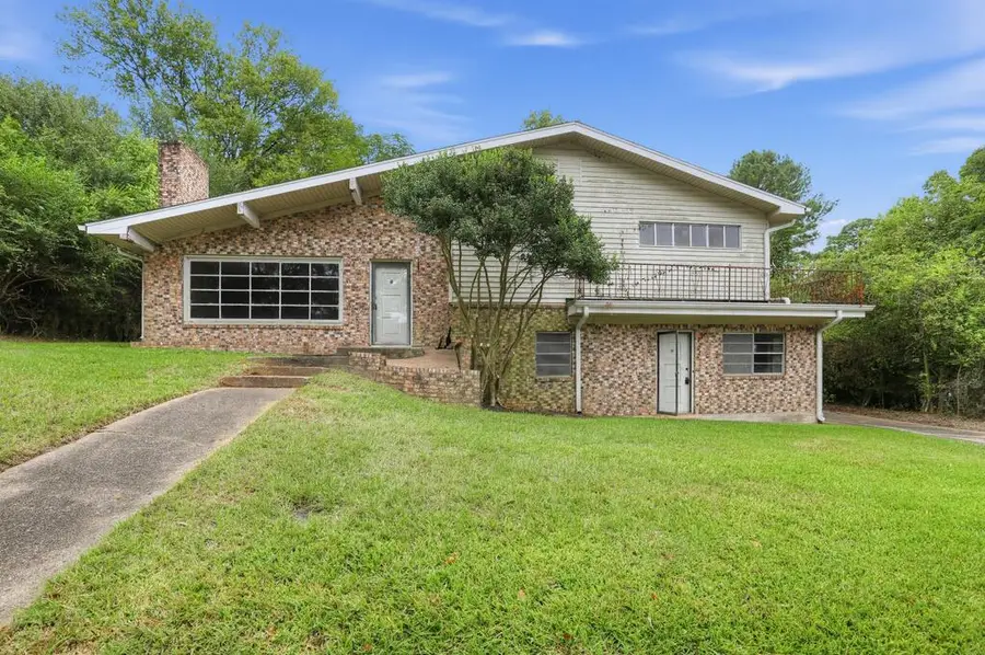 335 Lakewood Drive, Nacogdoches, TX 75695 - #3