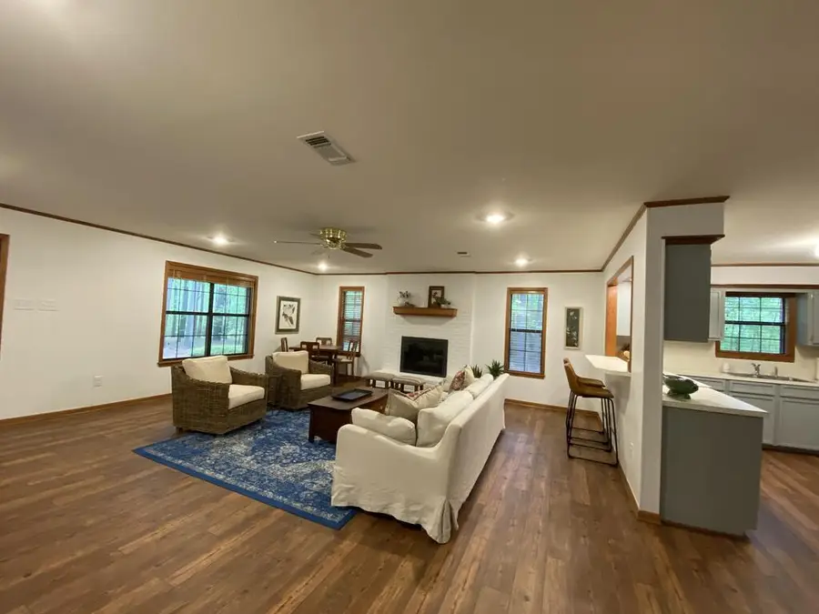 205 Shoreline Drive, Nacogdoches, TX 75964 - #2