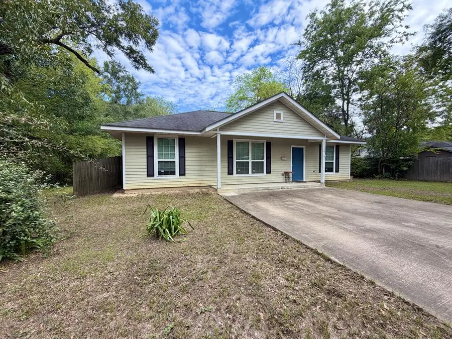 1301 Grant Avenue, Lufkin, TX 75901 - #2
