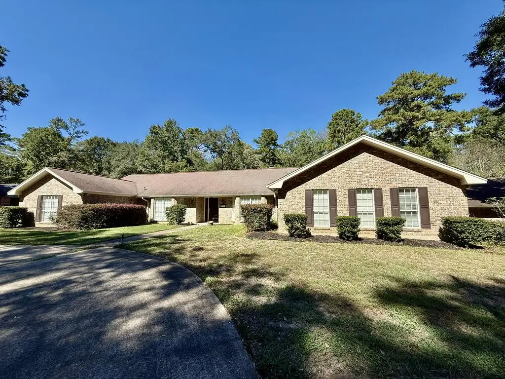 951 Hunterwood Drive, Jasper, TX 75951 - #1
