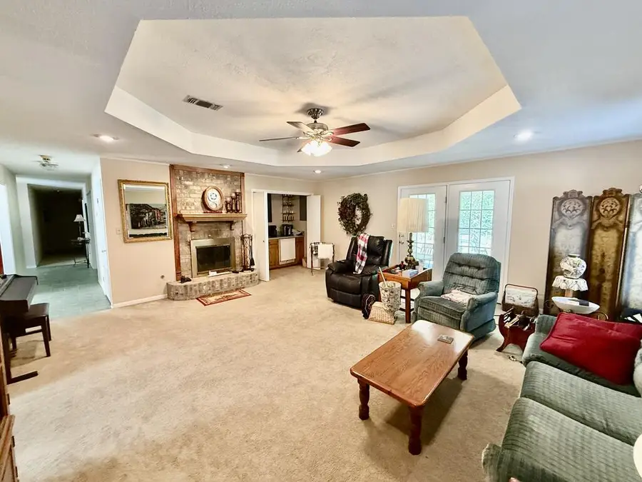 951 Hunterwood Drive, Jasper, TX 75951 - #3