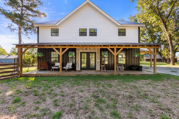 216 Fm 225, Douglass, TX 75943