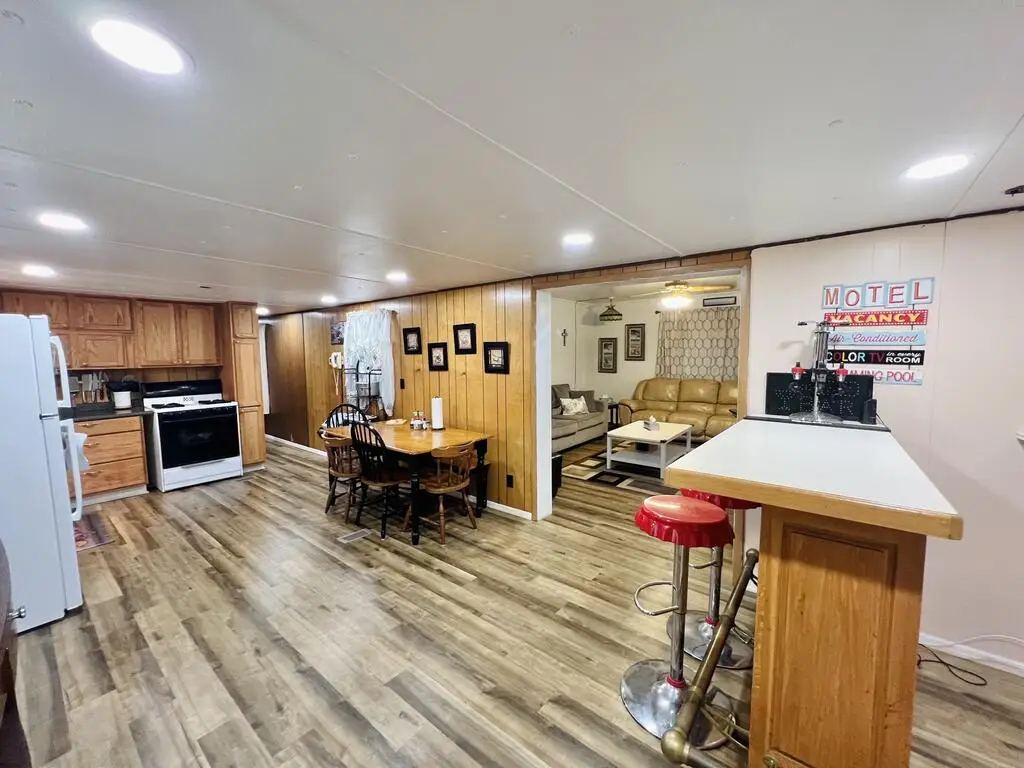 245 Woodcrest Drive, Hemphill, TX 75948 - #1