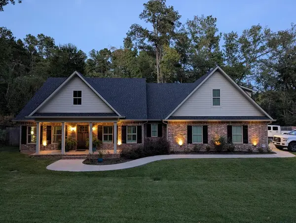 2416 Glen Hollow Drive, Nacogdoches, TX 75965