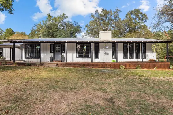 2689 Gilliland Creek Road, Huntington, TX 75949