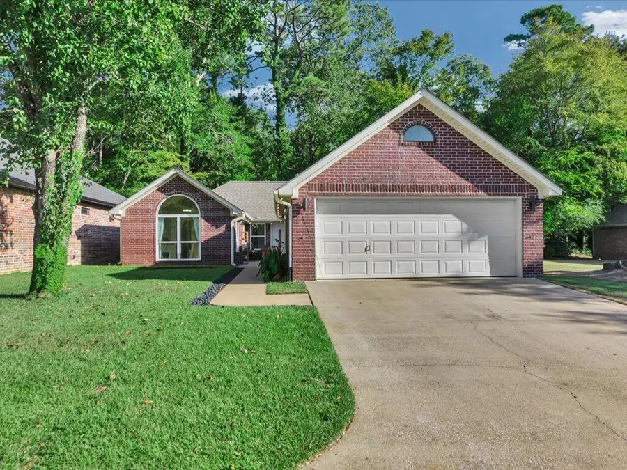 713 St. James Place, Nacogdoches, TX 75961 - #2